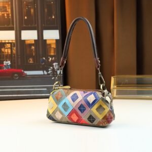 תיק קרוס מעור יוקרתי: אלגנטיות עכשווית בנגיעה אמנותית ייחודית!