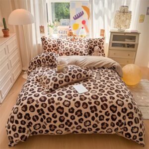 נוחות מלכותית, חום אגדי: סט הפנתר החלבי היוקרתי