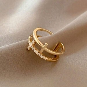 خاتم الصليب المزدوج المتلألئ: أناقة لا تقاوم!