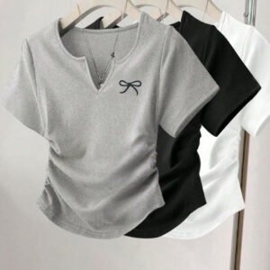 قميص الفراشة الساحر: أناقة عصرية وراحة لا تضاهى!