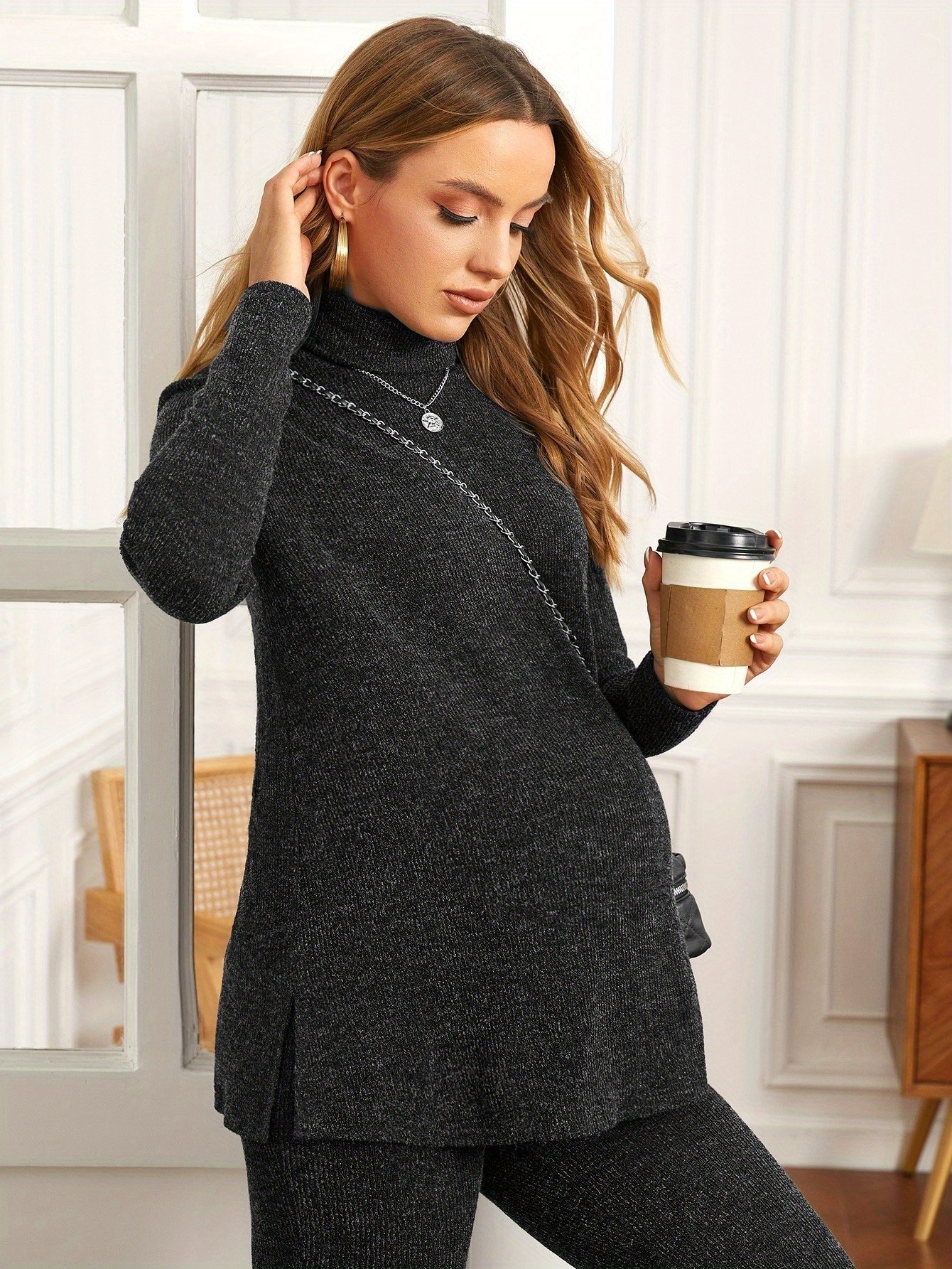 Maternity Warmth and Style: The Perfect Winter Set for Every Expecting Mother! - Image 4