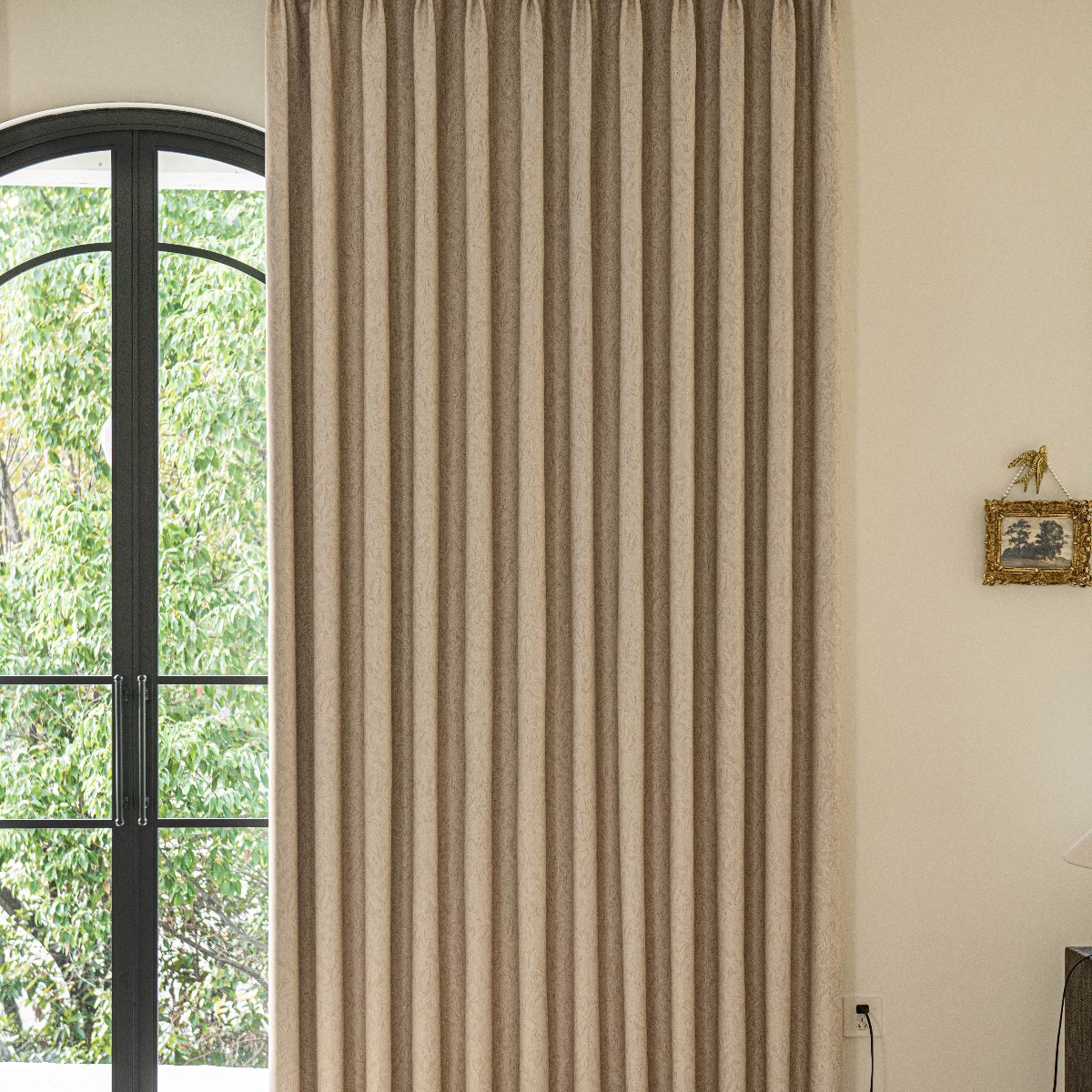A Masterpiece of Elegance and Tranquility: Luxurious Blackout Curtain for Your Room - Image 4