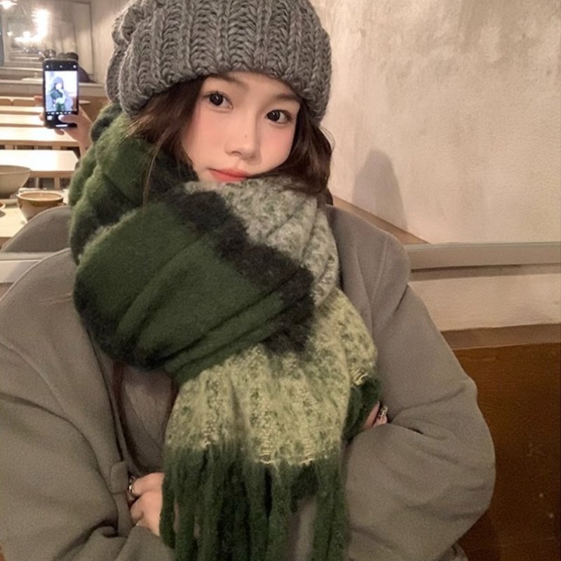 צעיף יוקרתי YZNT ירוק: חום וסטייל ללא תחרות – תמונה 6