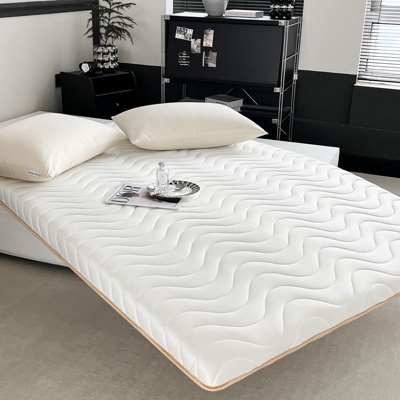 Discover a World of Comfort: Luxury Adaptive & Cooling Memory Foam Topper for Restful Nights - Image 19