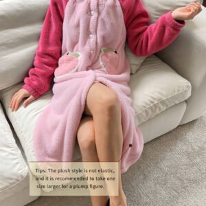 החמימות המושלמת לחורף: חלוק בית יוקרתי למידות גדולות!