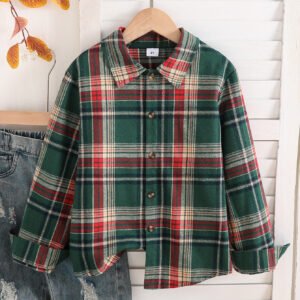 قميص الكاروهات الفاخر: دفء وأناقة لا مثيل لها لأبطالك الصغار!