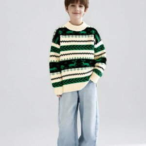 كنزة الأولاد الشتوية: دفء وأناقة لكل مغامرة!