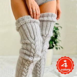 دفء لا يقاوم، أناقة لا تُضاهى: جوراب الركبة الطويل