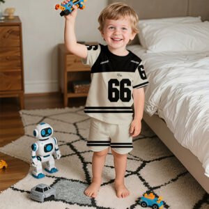 Boys' Stylish & Comfy Outfit: Modern & Playful Design!