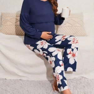 رفاهية الأمومة: طقم قطعتين لراحة لا تضاهى وأناقة دائمة