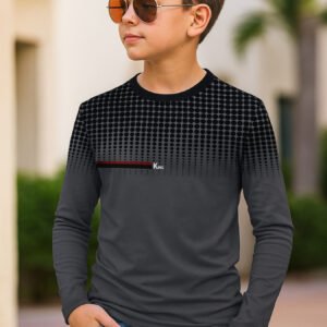 The Stylish 'King' T-Shirt: Unrestricted Style & Play for Your Little Heroes!