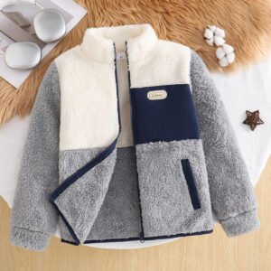 جاكيت الشتاء للأولاد: دفء، أناقة، ومغامرات بلا حدود!