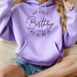 دفء الأناقة الزمردية: كنزتك المثالية للشتاء