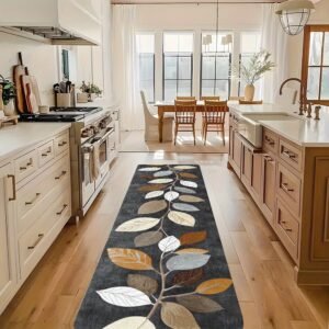 אלגנטיות טבעית ומגע עמיד: שטיח SEA EAGLE בעיצוב עלים אפורים בגוונים מדורגים