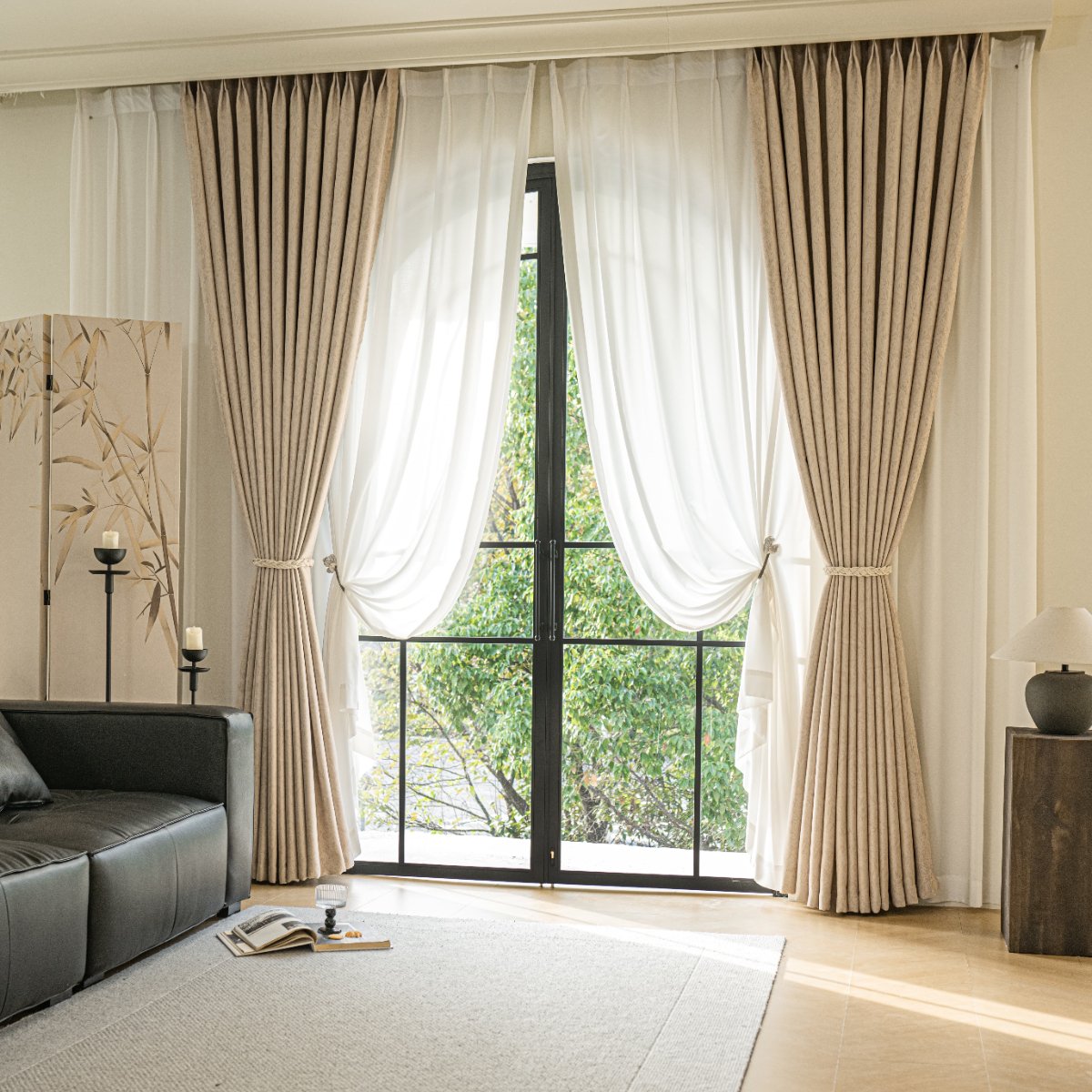 A Masterpiece of Elegance and Tranquility: Luxurious Blackout Curtain for Your Room