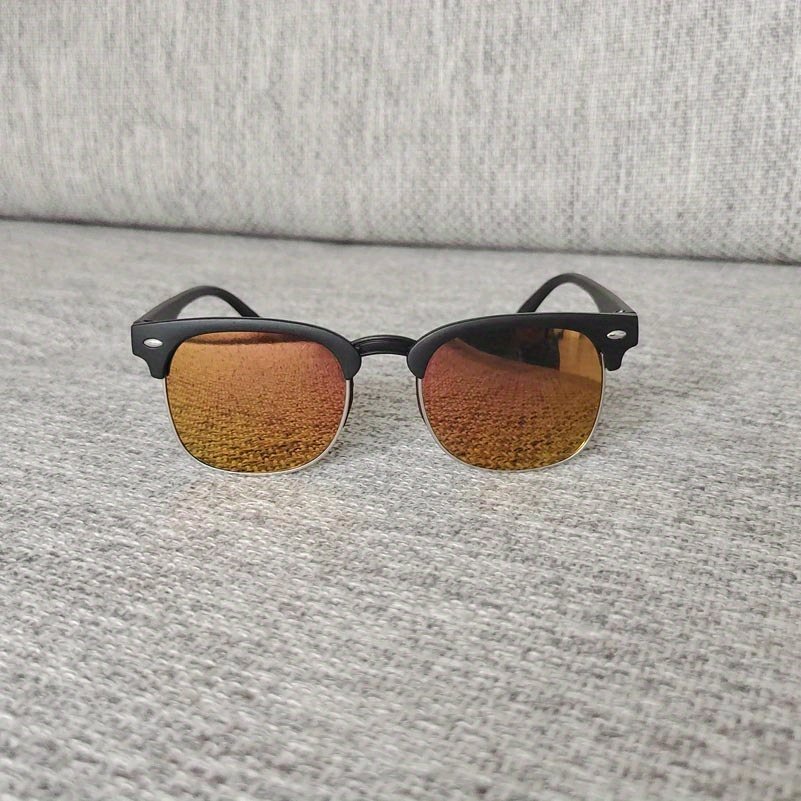 משקפי אופנה עכשוויים: סטייל ייחודי לגיבורים הקטנים שלך! – תמונה 8