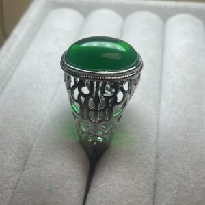 Vintage Elegance Ring: A Unique Touch for Every Man