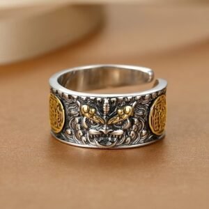Bexio Vintage Ring: Timeless Allure