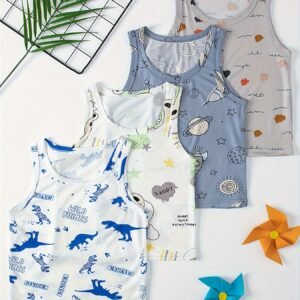 مغامرات الصيف تنتظر: طقم الفانيلات الرباعي المنعش لأبطالكم الصغار!