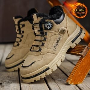 شتاء بلا حدود: حذاء الدفء والمغامرة للرجال