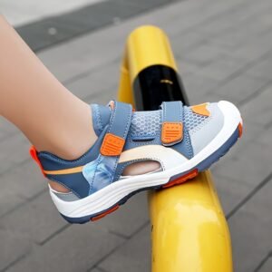 Stylish Toe Sandals: Elegance and Fun with Every Step!