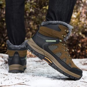 נעלי חורף לגברים: חום, חוזק, והרפתקה ללא גבולות!