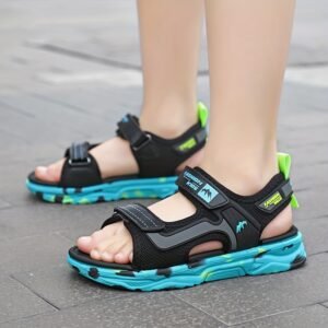Stride into Summer with Lightness & Style: Trendy Boys' Sports Sandals!