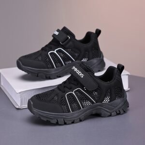 Boys' Adventure Shoes: Style, Comfort, and Unstoppable Fun!