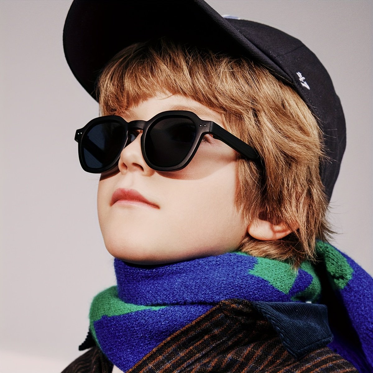 Kids' Stylish Square Glasses: Modern & Fun for Everyday!