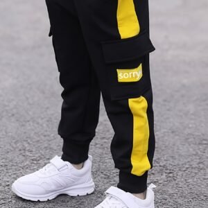 بنطلون المغامر الصغير: أناقة وراحة لا تتوقف!