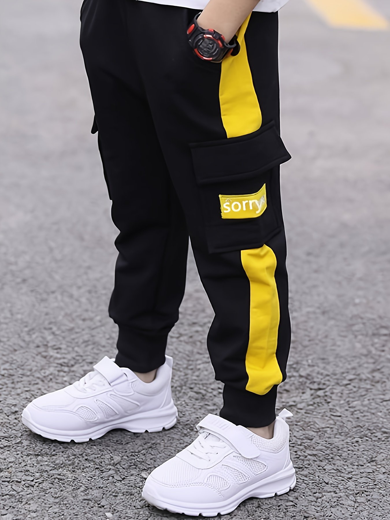 מכנסי ההרפתקן הקטן: סטייל ונוחות שלא נגמרים!