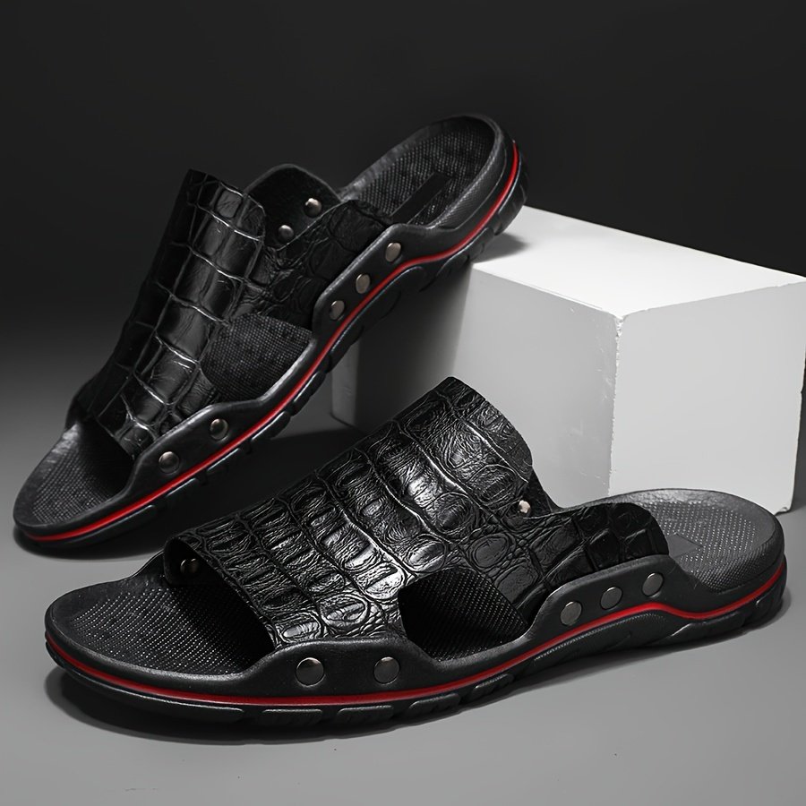 Luxurious Comfort Slipper: Your Step Towards Men's Style! - Image 5
