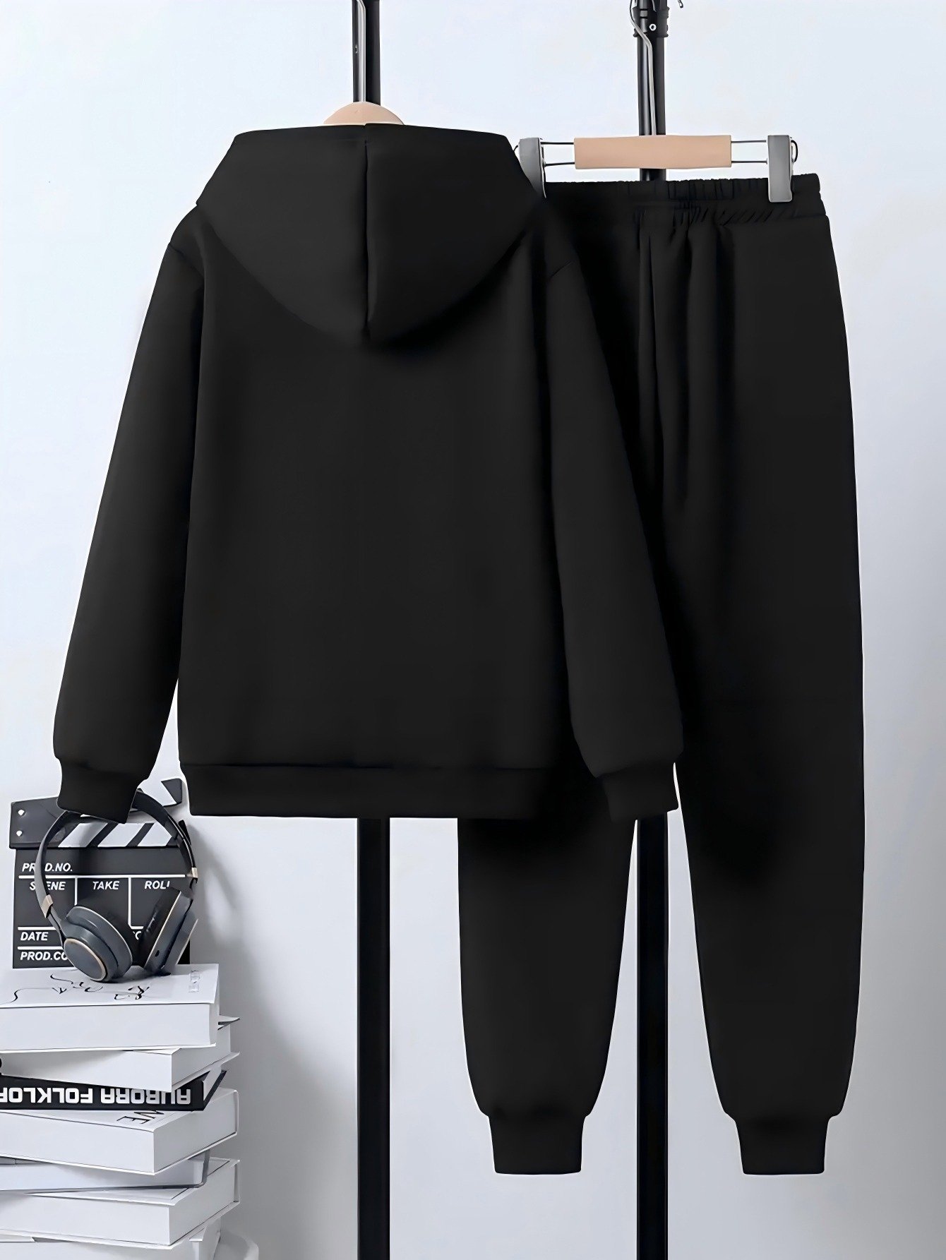 Young Champions' Style: Soccer Kit for Tomorrow's Stars! - Image 2