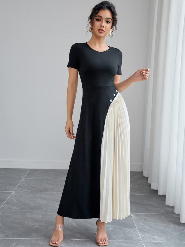 Elegant Women'S High-Waist Pleated Dress with Button Detail - Black & White Color Block, Round Neck, Short Sleeve, Breathable Polyester Blend for Spring/Summer/Fall, Versatile Fashion | Button Detail Dress | Polyester Blend - Image 4