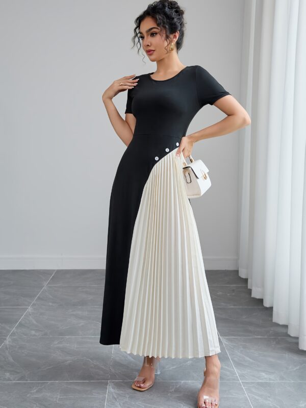 Elegant Women'S High-Waist Pleated Dress with Button Detail - Black & White Color Block, Round Neck, Short Sleeve, Breathable Polyester Blend for Spring/Summer/Fall, Versatile Fashion | Button Detail Dress | Polyester Blend - Image 3