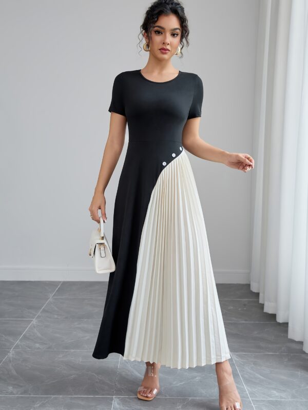 Elegant Women'S High-Waist Pleated Dress with Button Detail - Black & White Color Block, Round Neck, Short Sleeve, Breathable Polyester Blend for Spring/Summer/Fall, Versatile Fashion | Button Detail Dress | Polyester Blend - Image 5