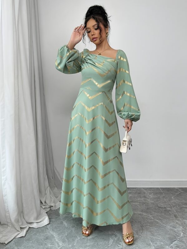 Women'S Elegant Golden & White Chevron Print Maxi Dress - Asymmetrical Neck, Ruched Bodice, Long Sleeve, Fit and Flare Silhouette for Spring/Summer - Image 2
