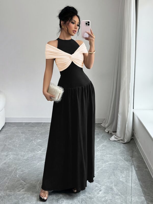 Elegant Long Dress - Image 3