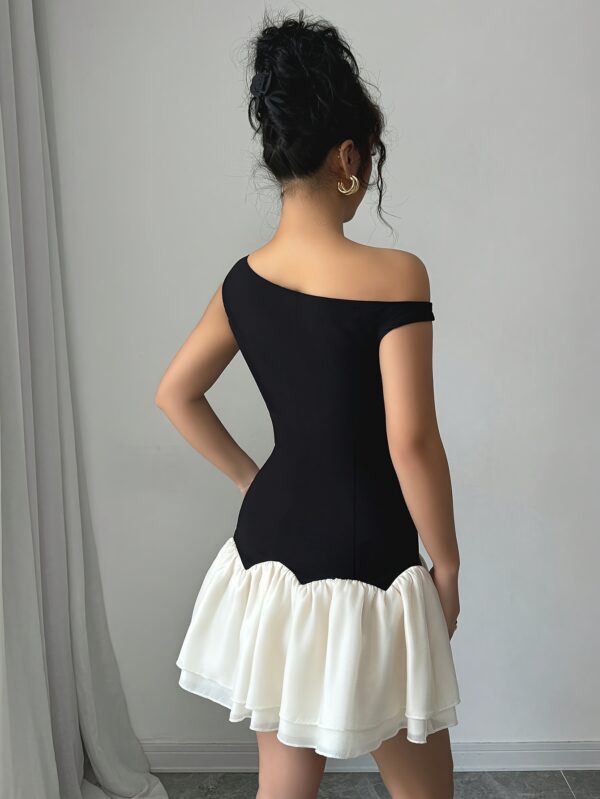 Chic Black Off-Shoulder Asymmetrical Mini Dress for Women - Sleeveless Ruffled Hem, Sweet & Elegant Style for Casual Attire, Parties, and Gatherings, Cute Dresses - Image 4