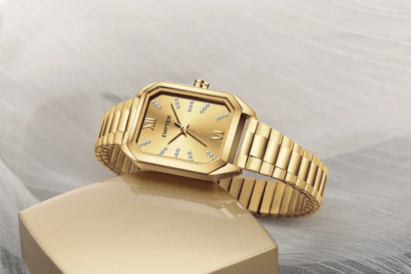 Small Gold Watches for Women Easy Read Ladies Quartz Wrist Watch with Stainless Steel Expansion Band,Waterproof. - Image 3
