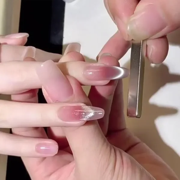16ml New Upgraded Nail Gel Polish Flow Light White Cat Eye Mirror Glas Bead Ultra Fine Magnetic Powder Christmas Nail Art Design - Image 4