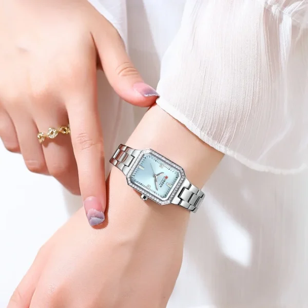 CURREN 9102 Casual Blue Quartz Ladies Girl Wristwatch Top Brand Original Watch For Women Luxury Waterproof Luminous Watches - Image 4