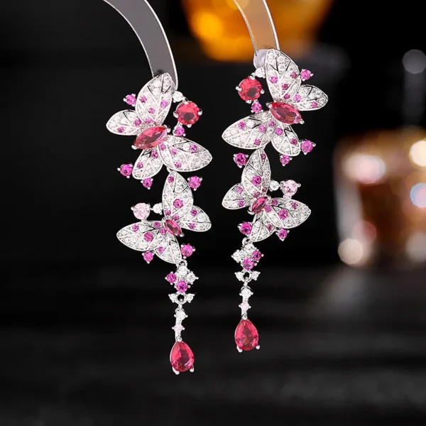 SUYU European And American Fashion Trend Earrings Atmospheric Water Drop Earrings Creative Design Dancing Butterfly Earrings