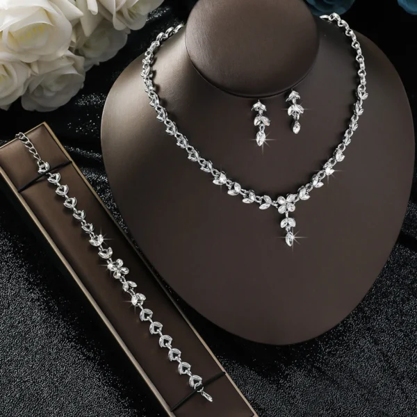 4PC Women's Fashion Copper Claw Chain Sunflower Necklace Earrings Bracelet Jewelry Set Wedding Banquet Party Holiday Gift - Image 2
