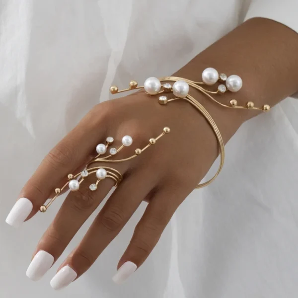 Vintage White Imitation Pearl Geometric Ring Women's Exaggerated Metal Irregular Double Layer Large Pearl Ring Party Jewelry