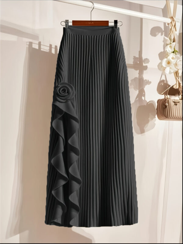 The New 2025 Skirt Is Flattering And Suitable for Both Work And Daily Life. - Image 2