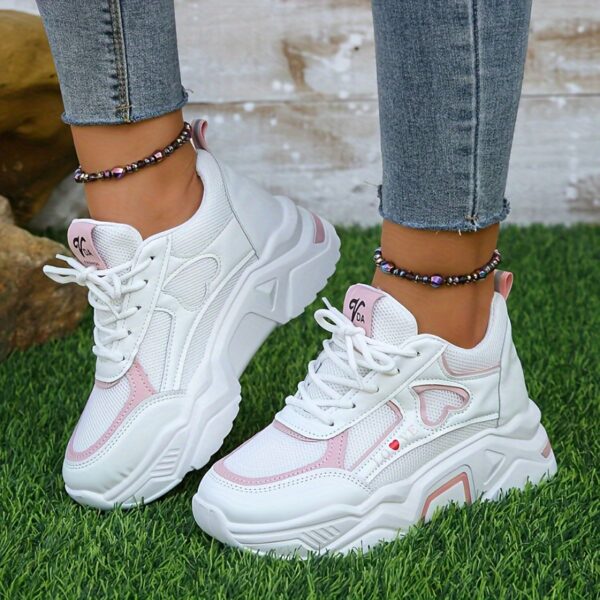 Women's Heart Patten Chunky Sneakers, Fashion Mesh Height Increasing Sports Shoes, Breathable Casual Outdoor Shoes - Image 3