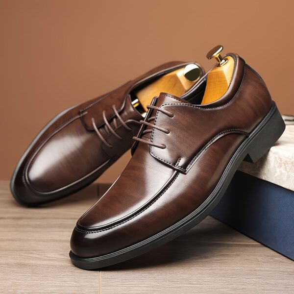 Business Formal Classic English Style Oxford Shoes, Pointed Brown Lace-up Derby Shoes, Suitable for Weddings, Parties or Black Tie Occasions 23678
