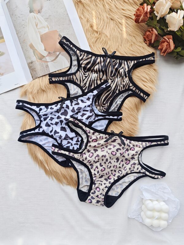 3pcs Hollow Bull Tiger Leopard Print Comfortable Sexy Panties Set