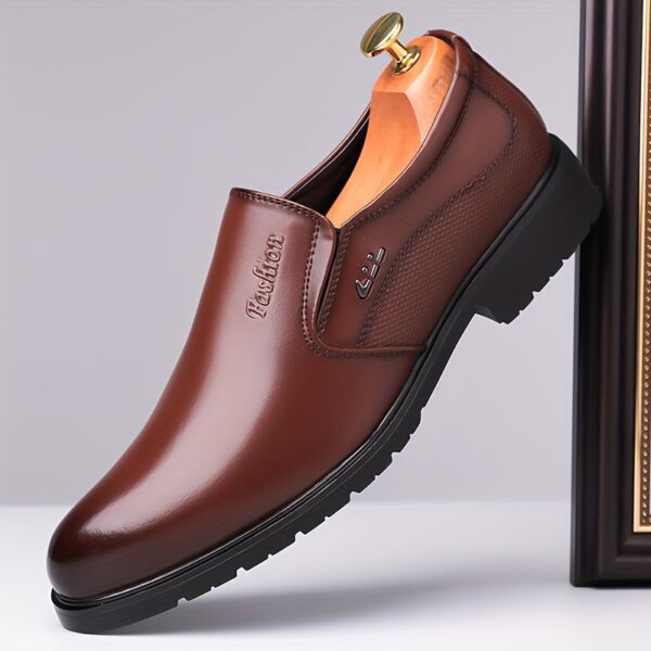 1pc Men'S Brown Slip-On Loafers - Stylish Low Top Dress Shoes with Metallic Logo, Rubber Sole, Insole & Lace-Up Detail, Perfect for Business & Casual Attire, Casual Footwear | Stylish Loafers | Durable Footwear - Image 2